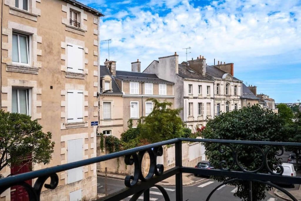 Le Ferdinand T2 En Hypercentre Apartment Poitiers Exterior photo